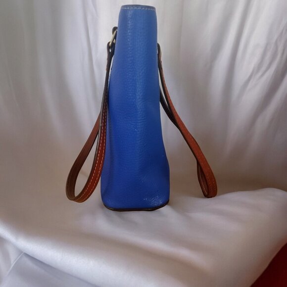 Dooney & Bourke Blue and Brown Shoulder Bag - Picture 4 of 16